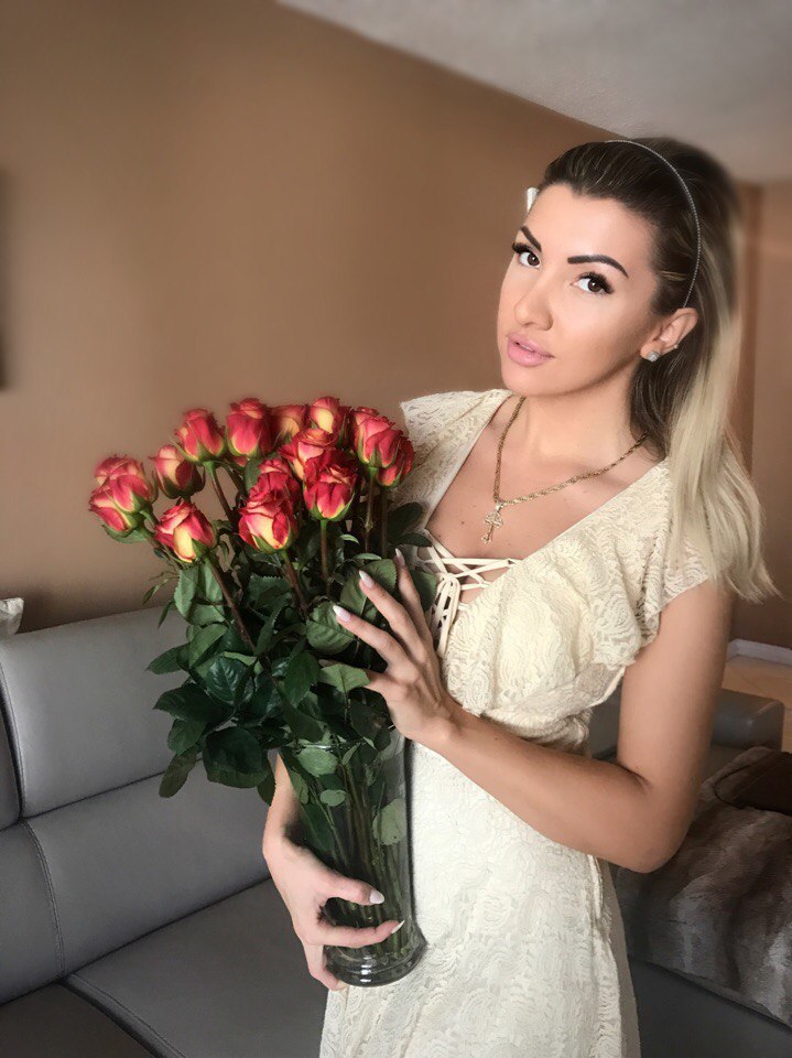 Scammer With Photos of Olga Voronina 7TUS8TJqxtd6DqV6YVn_kGBeNOjcJXrtcZ0IiWT-o1efJPSF41VdHERmX9_f3peS