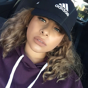 SCAMMER WITH PHOTOS OF CIERA ROGERS NpCBzkwUDwdKxzzVKHSAG1l4nV0_f0z0w7Ut9sEwX6PlDfrowa9FXMBKZLc2TPbn
